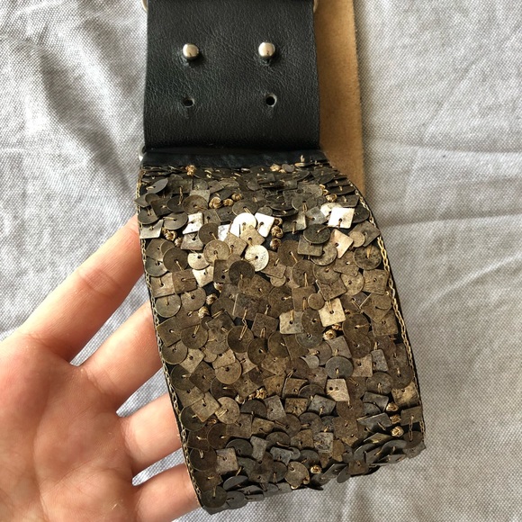 iBlues unique genuine leather bronze sequin belt - Picture 7 of 7